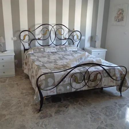 L'aurora 住宿加早餐酒店