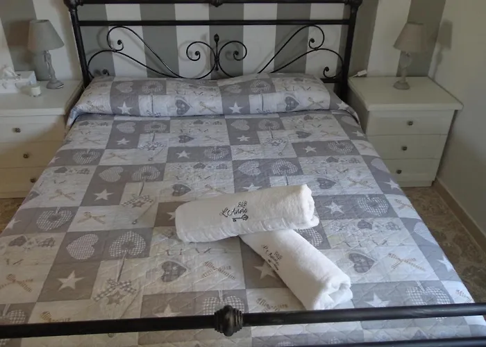 לינה וארוחת בוקר L'aurora